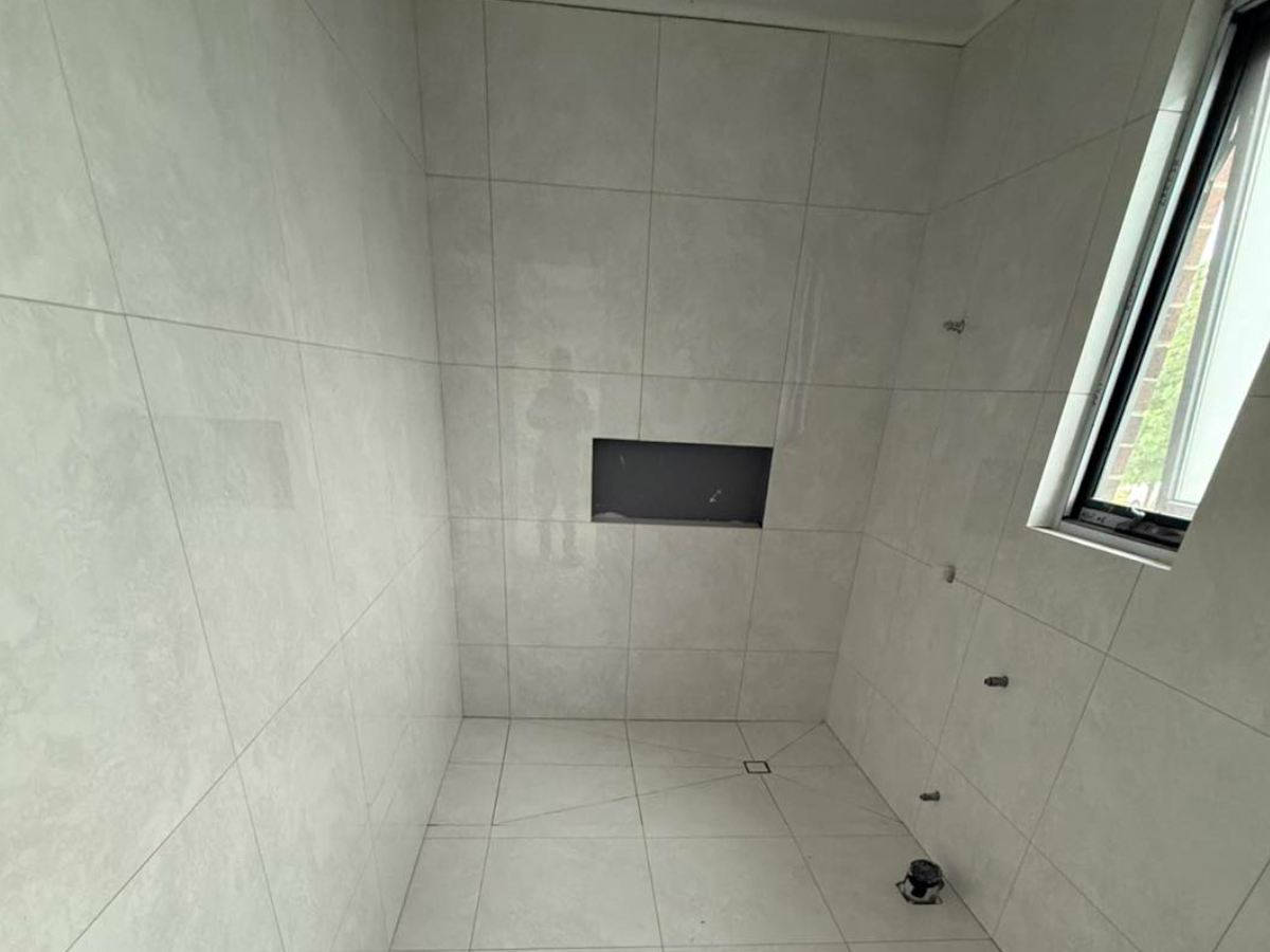 bathroom tiling